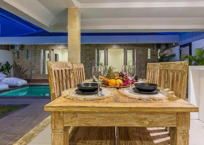 Villa 2bd Airin Near Finns Canggu