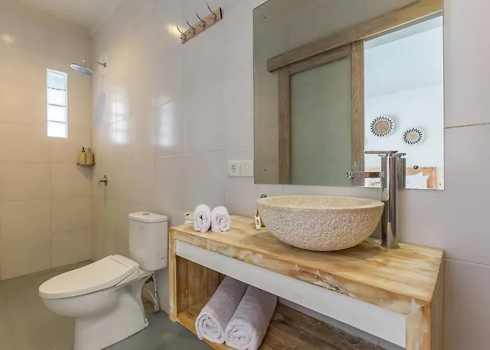 2bd Airin Near Finns * Canggu